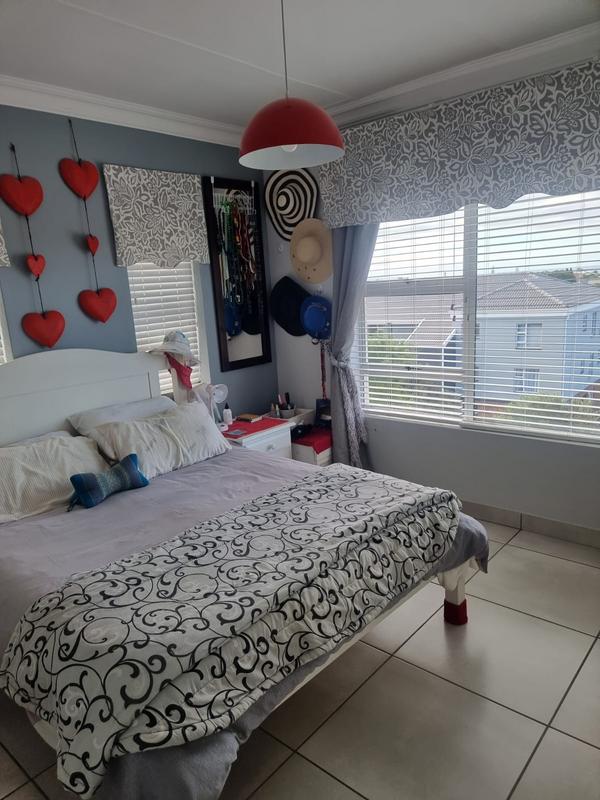 To Let 3 Bedroom Property for Rent in Hartenbos Central Western Cape